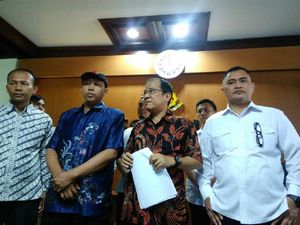 Portal Suaranews yang Hina Akbar Faizal Tak Terdaftar di Dewan Pers Portal Suaranews yang Hina Akbar Faizal Tak Terdaftar di Dewan Pers