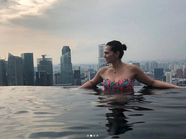 Catherine Wilson Makin Seksi, Syahrini Naik Pesawat Pribadi ke Eropa