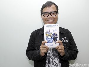 Nostalgia Soleh Solihun di Film Mau Jadi Apa? Nostalgia Soleh Solihun di Film Mau Jadi Apa?