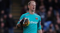 Joe Hart kembali tak ada dalam rencana Manchester City. Oleh karena itu, dia bisa menjadi kiper baru Chelsea. (Foto: Eddie Keogh/Reuters)
