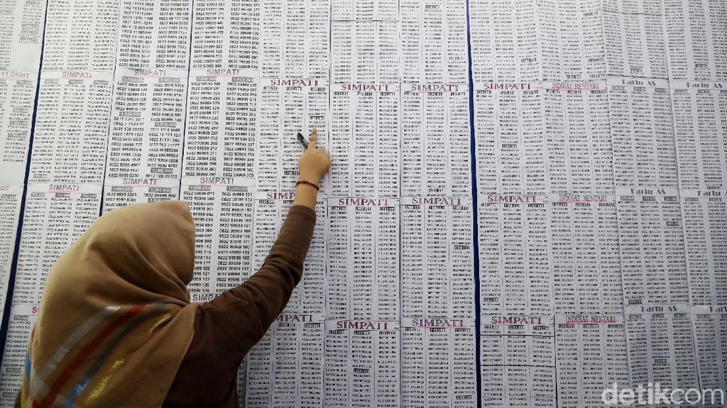 Pengguna Ponsel Wajib Lakukan Registrasi SIM Card Pengguna Ponsel Wajib Lakukan Registrasi SIM Card