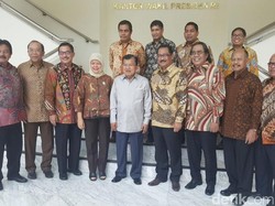 Datangi Kantor Wapres, Eks Menteri Agraria Ajak JK Olahraga Bersama