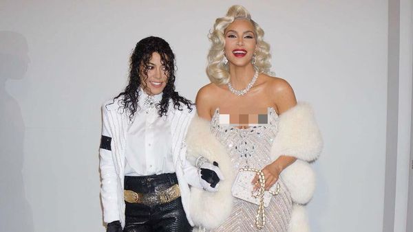 Foto: Selebriti-selebriti yang Berubah Wujud di Pesta Halloween 2017