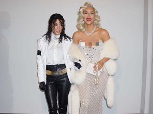 Foto: Selebriti-selebriti yang Berubah Wujud di Pesta Halloween 2017