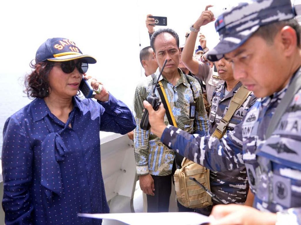 Susi Tegaskan Tak Ada Ruang Lagi untuk Kapal Asing di RI Susi Tegaskan Tak Ada Ruang Lagi untuk Kapal Asing di RI