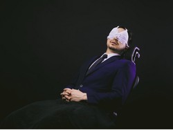 Suvenir Unik dari Jepang: Masker Mata Bentuk Bra