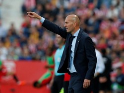 Zidane Yakin Madrid Masih Bisa Kejar Barca