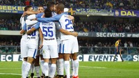 Kemenangan ini sekaligus juga menandai start terbaik Inter di sepanjang sejarahnya di Serie A. Foto: Alessandro Garofalo/Reuters