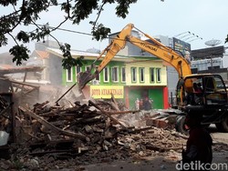 Eksekusi 5 Persil di Simpang Dukuh Berjalan Tertib