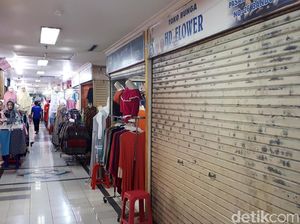 Pasar Baru Bandung Mulai Sepi Pembeli