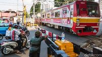 Perlintasan KA di Jalan KH Mas Mansyur Akan Ditutup
