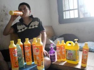 Kasus Kelainan Makan yang Membuat Orang Suka Menelan Benda Aneh