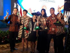 KONI Beri Penghargaan kepada Atlet Berprestasi dan Menginspirasi