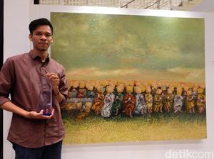 Manusia Sibuk Pegang Telepon Seluler, Fenomena yang Dilukis Alvian Anta Putra Manusia Sibuk Pegang Telepon Seluler, Fenomena yang Dilukis Alvian Anta Putra