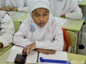 Mereka yang Berbeda, Tapi Tak Ingin Dibedakan