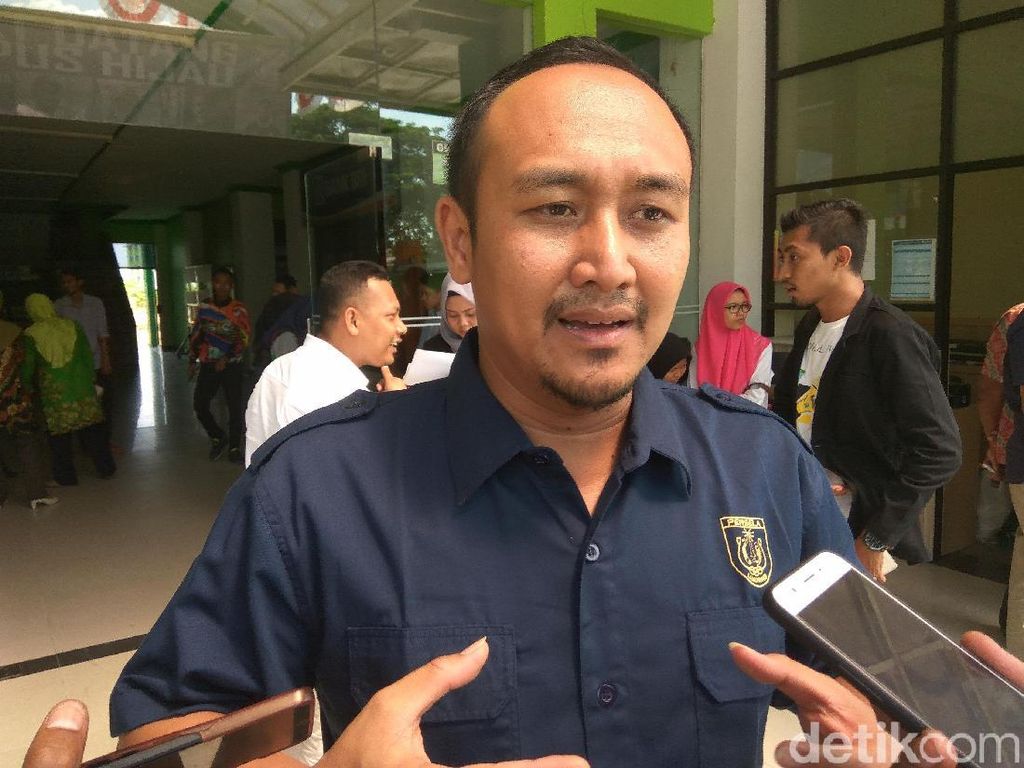 Persela Bujuk 5 Pemain untuk Perpanjang Kontrak Persela Bujuk 5 Pemain untuk Perpanjang Kontrak