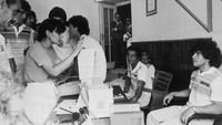 Maradona diambil fotonya untuk pembuatan id card sebelum gelaran Piala Dunia 1982. (Keystone/Hulton Archive/Getty Images)