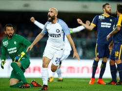 Inter Menang 2-1 di Markas Verona