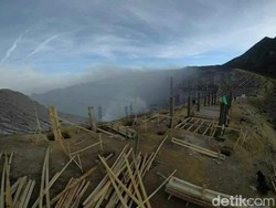 Sinkronisasi Pembangunan Kawah Ijen Batal Digelar
