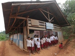 Foto SD Negeri di Pedalaman Sulawesi yang Sangat Memprihatinkan