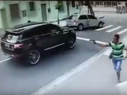 Mobil Kiper Brasil Dicuri Maling Bersenjata