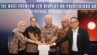 Mendag Resmikan Media Luar Ruang di Kawasan Prestisius