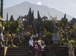 Piodalan Pura di Karangasem Hari Ini Tilem Katiga 25 September 2022 Piodalan Pura di Karangasem Hari Ini Tilem Katiga 25 September 2022