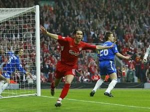 Pakai Kostum Hantu, Luis Garcia Kenang Gol Hantu untuk Liverpool Pakai Kostum Hantu, Luis Garcia Kenang Gol Hantu untuk Liverpool