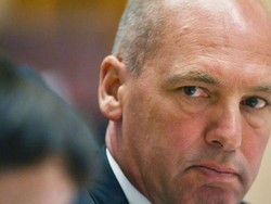 Berkewarganegaraan Ganda, Presiden Senat Australia Mengundurkan Diri