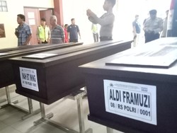 Sami Korban Ledakan Pabrik Kembang Api Tewas, Total Jadi 49 Orang