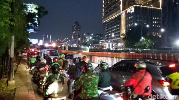 Macet Parah, Ini Situasi di Proyek Pancoran yang Tak Ada Amdal Lalin