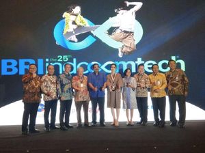 Serunya Berburu Aksesoris Gadget Murah di Indocomtech 2017