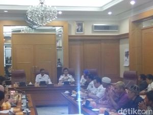 Anies-Jaringan Rakyat Miskin Kota Rapat Penataan Kampung di Balkot