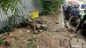 Trotoar Horor di Proyek Pancoran yang Disebut Tak Ada Amdal Lalin