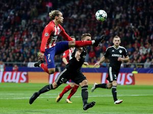 Diwarnai Dua Kartu Merah, Atletico Diimbangi Qarabag 1-1