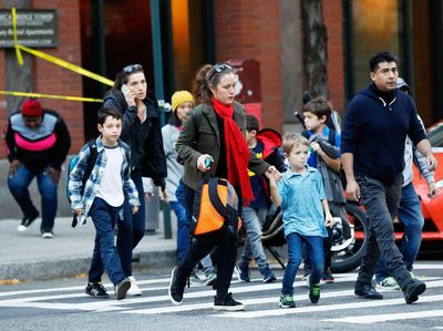 Wajah-wajah Ketakutan Akibat Teror New York