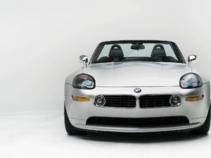 Mobil Steve Jobs Dilelang