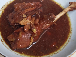 Resep Ayam : Rawon Ayam Kampung Kacang Merah