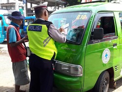 238 Pengendara Motor dan Mobil di Depok Terjaring Operasi Zebra