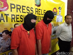 2 Pria Ini Tipu Money Changer Pakai Cek Bodong, Uangnya untuk Judi