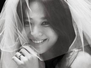 Deretan Artis Korea yang Cantik Alami Tanpa Operasi Deretan Artis Korea yang Cantik Alami Tanpa Operasi