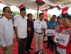 Pertamina Pasok 169 Paket Konverter Kit ke Nelayan Labuhan Batu