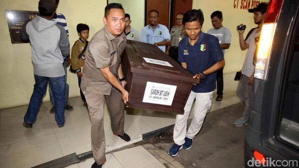 RS Polri Kembali Serahkan Jenazah Korban Ledakan Pabrik Kembang Api