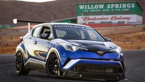 Crossover Terbuas Toyota C-HR