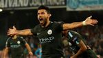 Foto-foto Terbaik Liga Champions: Aguero Sang Legenda, Malam Suram Madrid