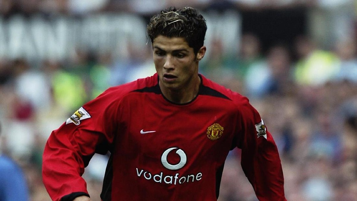 Cristiano Ronaldo di tahun 2003, ketika baru gabung Manchester United dari Sporting. Foto: Alex Livesey/Getty Images