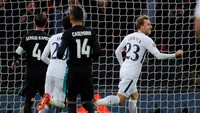 Gol Christian Eriksen di menit ke-65 membuat Madrid tertinggal 0-3 dari Spurs. Foto: Eddie Keogh/Reuters