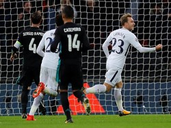 Gol Christian Eriksen di menit ke-65 membuat Madrid tertinggal 0-3 dari Spurs. Foto: Eddie Keogh/Reuters