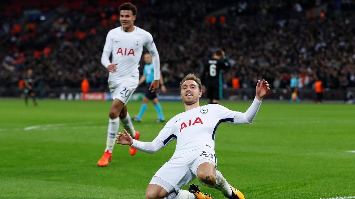 Christian Eriksen merayakan golnya ke gawang Real Madrid (Paul Childs/Action Images via Reuters)