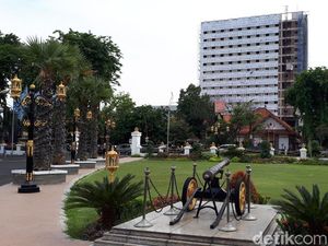 600 Polisi Amankan Arak-arakan Sambut Gubernur Jatim Baru 600 Polisi Amankan Arak-arakan Sambut Gubernur Jatim Baru